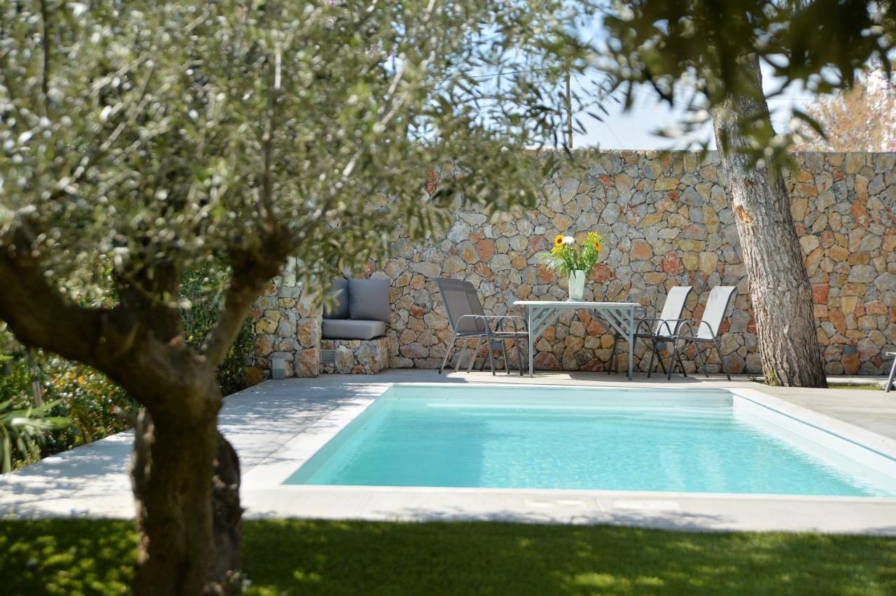 Lagonisi Luxurious Residence Ruby'S Pool Villa Exterior foto